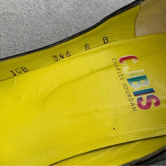 Charles Jourdan small heel leather shoes - Picture 5 of 5